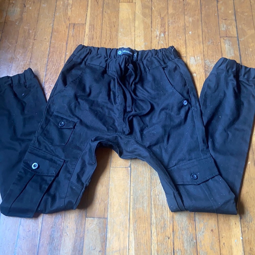 Akademiks joggers